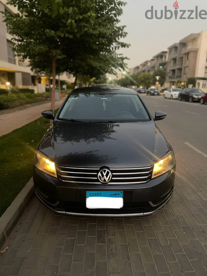 Volkswagen Passat 2011 1