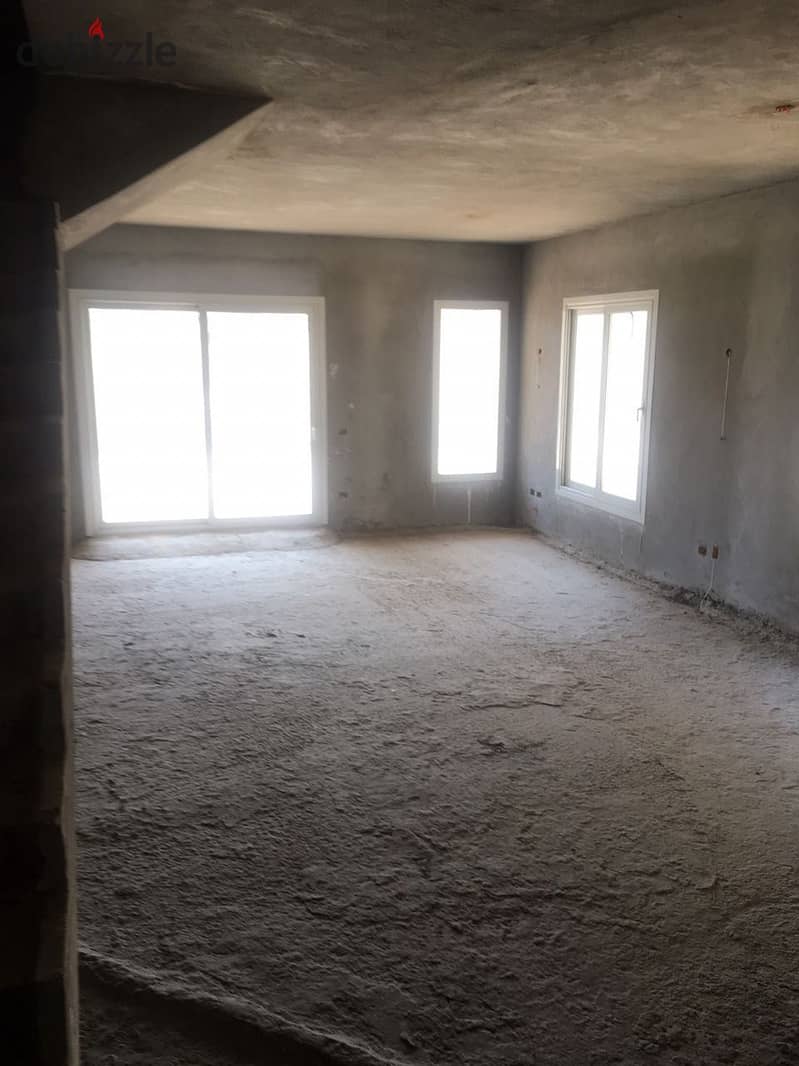 Twin House in Toya Compound, Sheikh Zayed, immediate delivery in installments 8