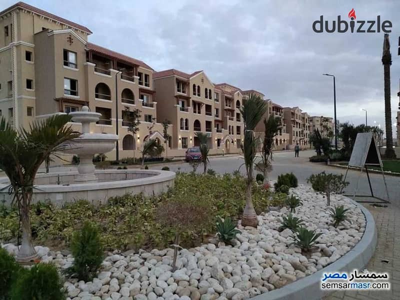 91 m² apartment with 2 bedrooms, located in the heart of Al-Shorouk City, directly in front of Madinaty. 5