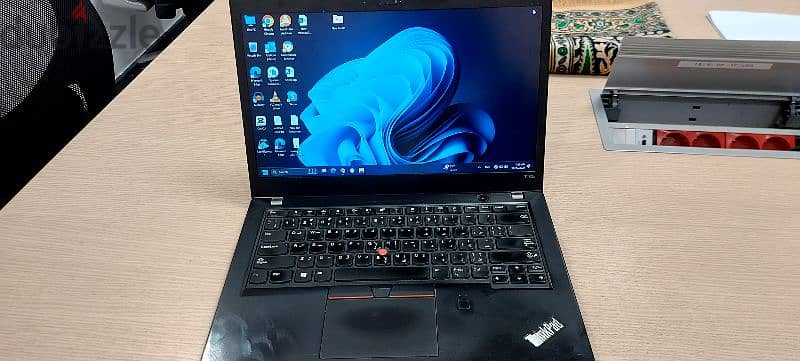 لا توب لينوفو t480s شاشة تاتش 6