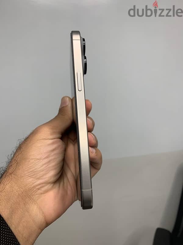 Apple I phone 15 pro max natural titanium 1