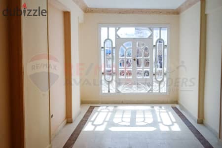 Apartment for rent 115 m in Azarita (steps from the colleges)