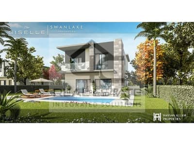 Town house with pool for sale in Swan Lake Residence