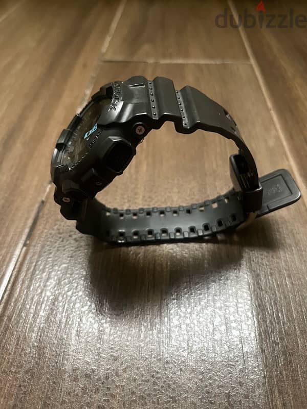 Casio Gshock GA-100C 3