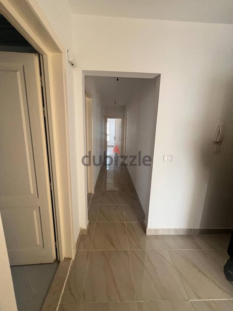 Available apartment for sale Madinaty 5