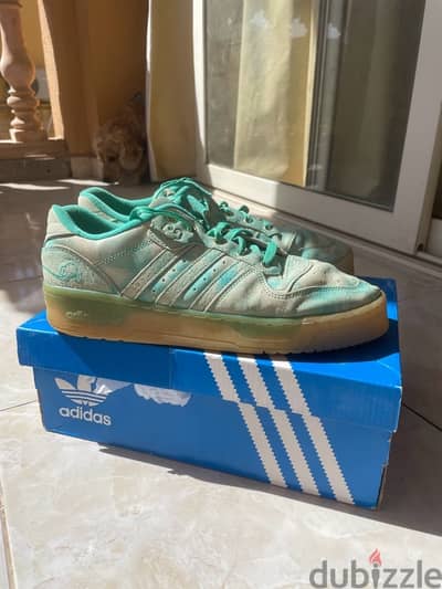 adidas classic original