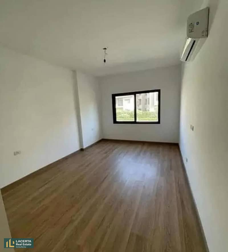 Apartment 3 Rooms For sale, a finished with air conditioners, at a very special price, in the Administrative Capital, Garden City, R5 1