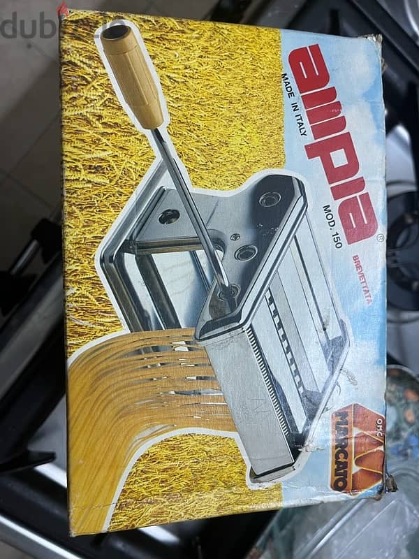 Pasta maker Ampia 150 made in Italy ماكينة صنع الكرونه 5