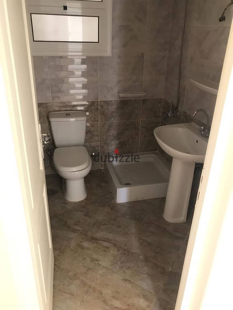 Abartmen for rent in madinty inB12 sbace70M 5