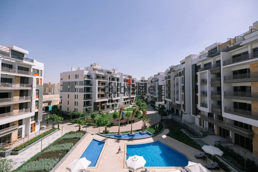 Penthouse by the pool in a compound in the Fifth Settlement on the 90th Street Direct 8