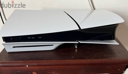 بلاستيشن 5 للبيع PS5 Slim cd 1TB ضمان سنتين ibs