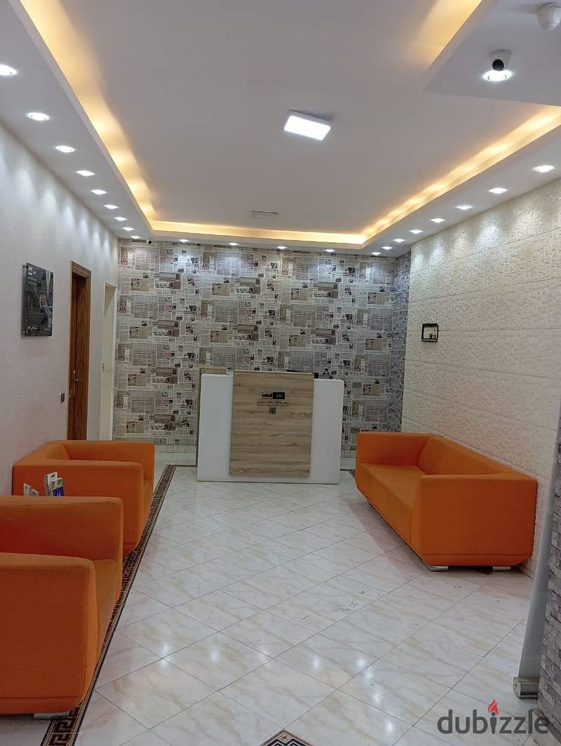 Office for rent on the central axis, 230 meters, facing the street, next to Al-Hosary Mosque 4