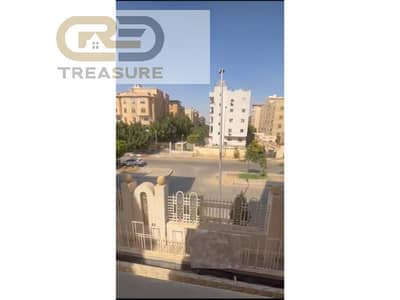 شقة للبيع نصف تشطيب 3 غرف نوم 155م في كمبوند ليلى  -  Leila Compound  - التجمع الخامس