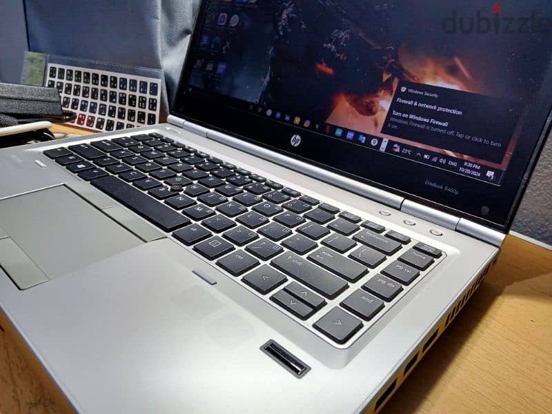 Hp elitebook ram 16 الجهاز بهاردين وبصمه 3