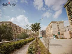 Fully furnished ready to move in apartment + appliances & Ac’s in a prime location + open view 90m for sale in Hyde Park New Cairo 0