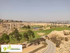 Standalone villa with golf view for sale, 460 meters in Uptown Cairo 0