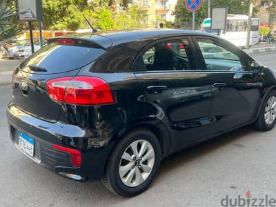 Kia Rio / 2016 / Hatchback / جميع الكماليات / كالزيرو