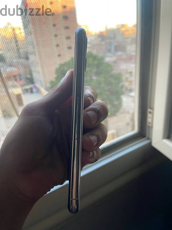 iphone 11 pro 64giga 3