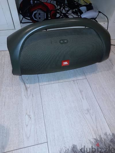 JBL BOOMBOX