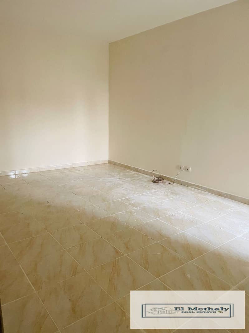 Empty apartment in Al-Rehab 2, fully finished 4