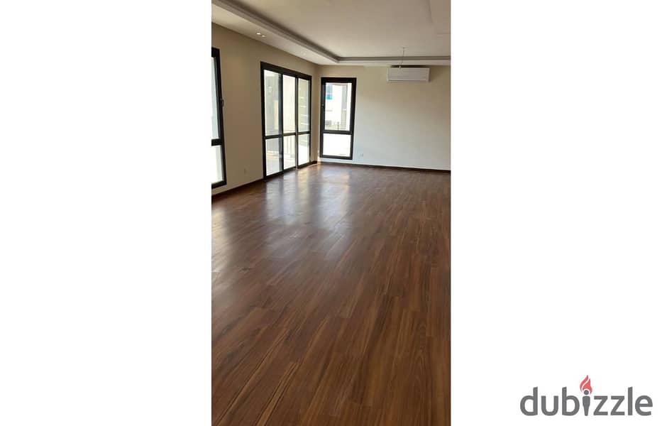 Triplex 305m semi furnished for rent in eastown sodic New Cairo. 16