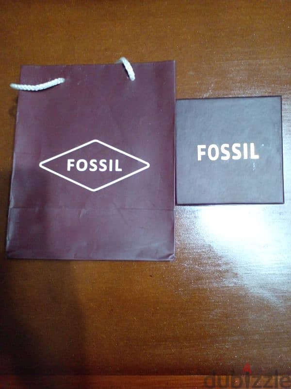 ساعة Fossil 4