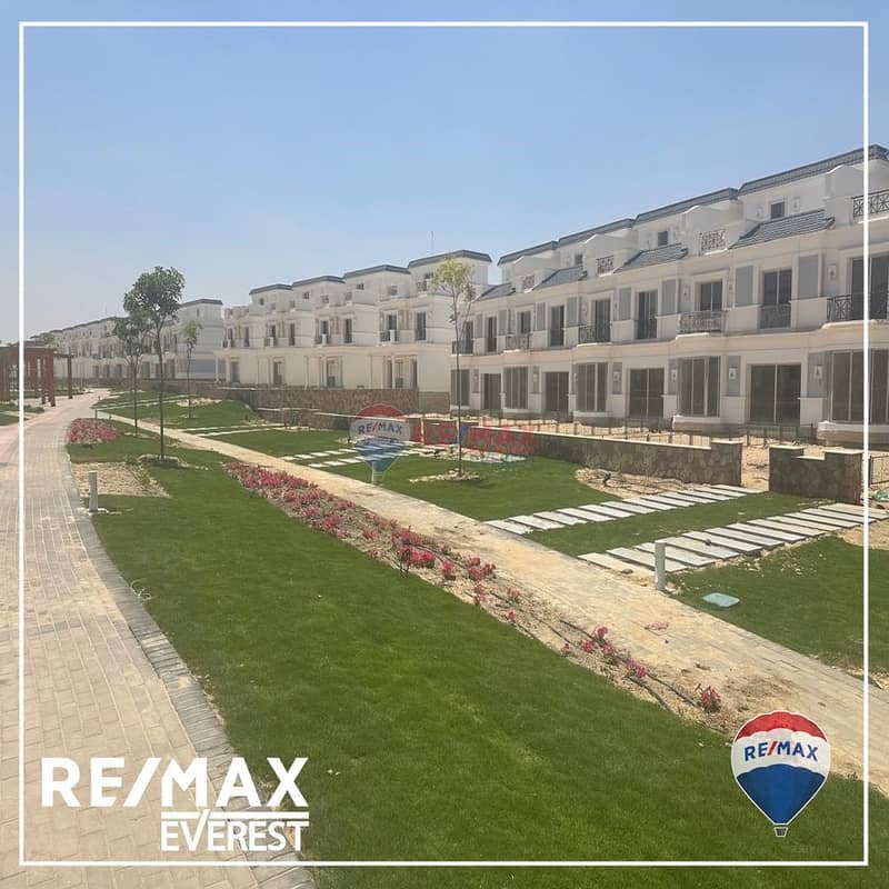 Resale finished townhouse with installments -M. V 4 5