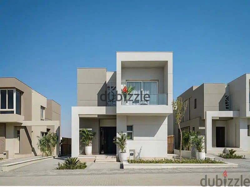 Corner townhouse villa for sale in Badiya compound, Palm Hills, October City, opposite MSA University and just steps away from Mall of Egypt. 8