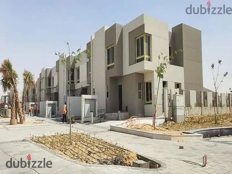 Corner townhouse villa for sale in Badiya compound, Palm Hills, October City, opposite MSA University and just steps away from Mall of Egypt. 15