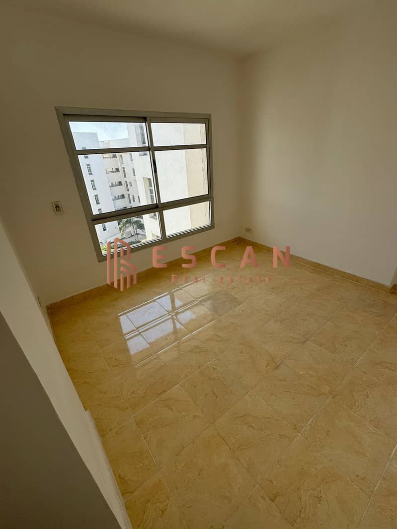 180 sqm apartment for rent, new law, in Madinaty B8 9