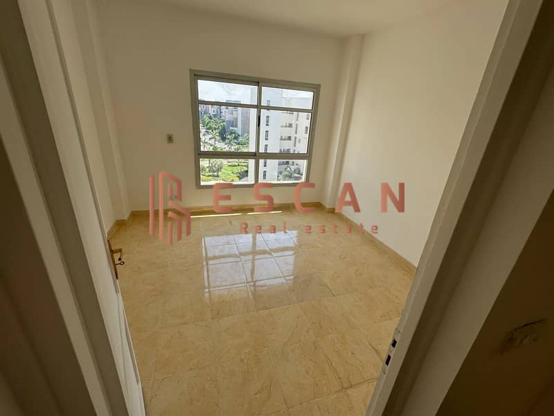 180 sqm apartment for rent, new law, in Madinaty B8 13