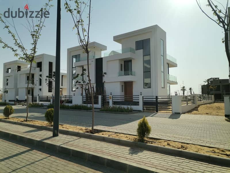 Prime location villa at the lowest price in the heart of Mostakbal City, nearest receipt 4