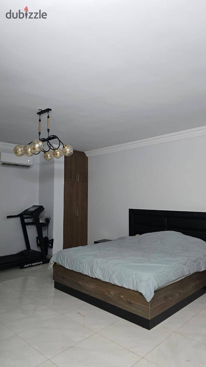 Apartment 185 meters for sale, fully furnished and electrical appliances  on a branch street from Makram Ebeid 3