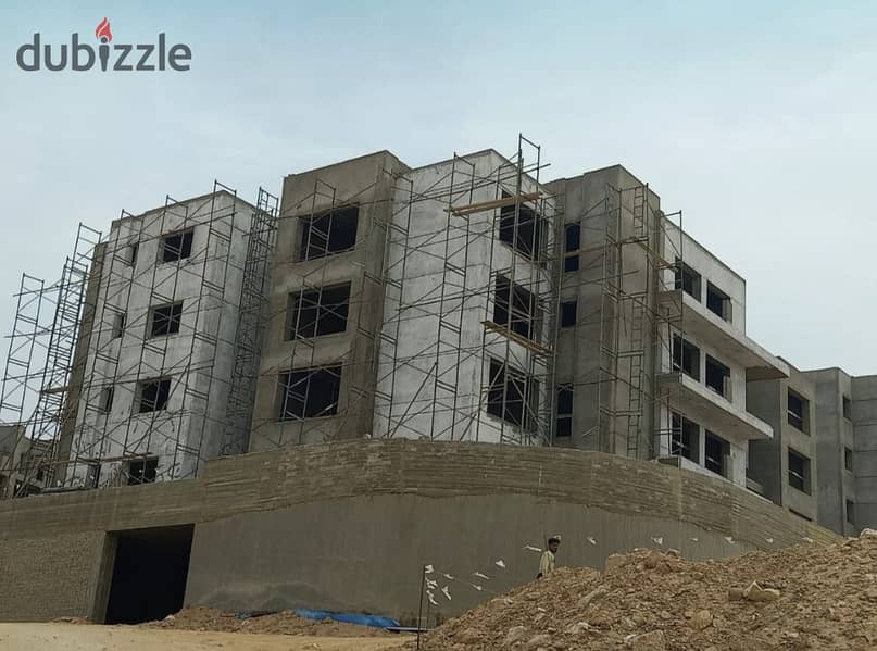 Own an apartment with a landscape view in installments, in a prime location next to JOULZ in BRIX 13