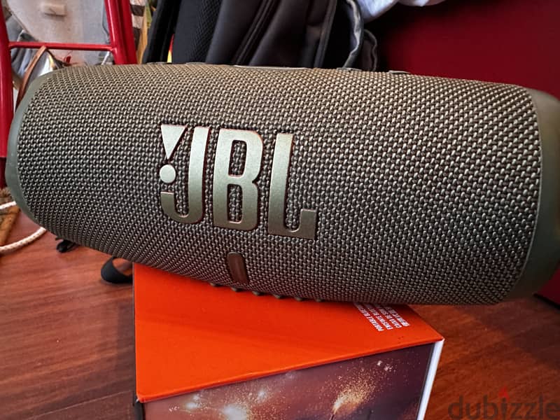 JBL Charge 5 - Built-in Powerbank- Green Teal 1