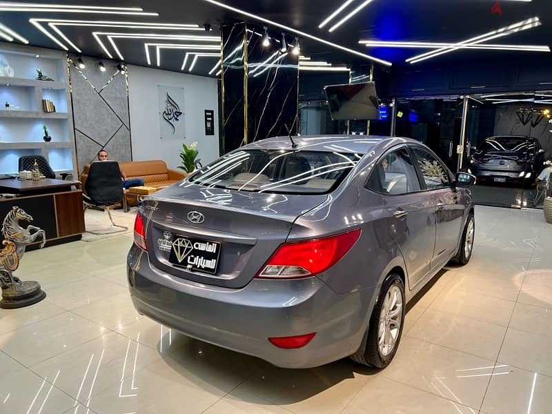 Hyundai Accent 2015 فابريكة بره وجوه 3