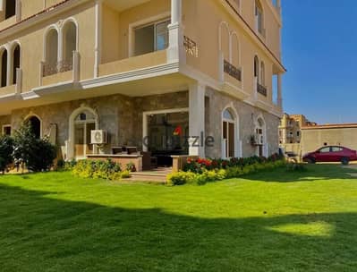 A stunning villa of 272 sqm + 35 sqm garden is available in ABHA compound, next to the Sporting Club and behind Mall of Arabia,