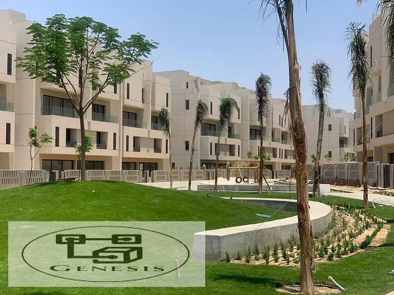 In Al Burouj Compound, New Cairo, a townhouse with a distinctive view for sale 9