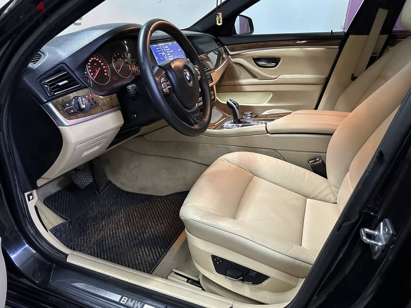 BMW 528i Comfort 2011 / فابريكا بالكامل 5