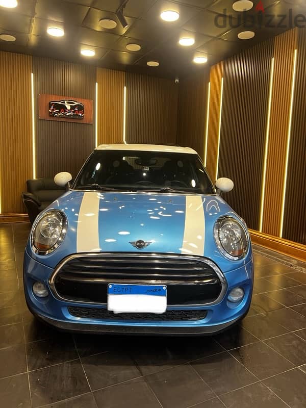 MINI Cooper 2019 5