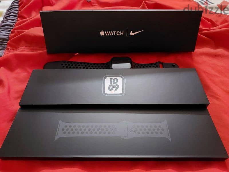 apple watch SE 44mm nike edition wifi cellular 2