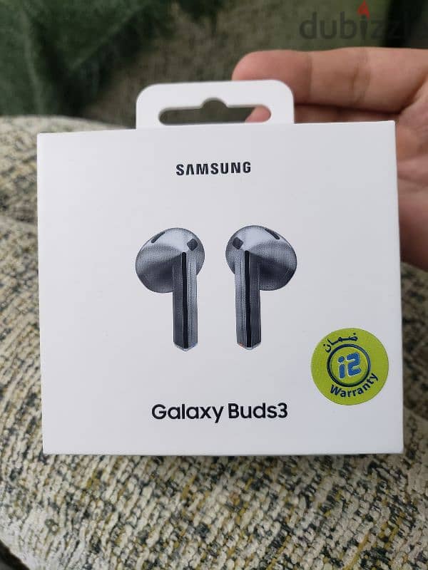 Samsung galaxy buds 3 new sealed- سماعات سامسونج جلاجسى ٣ علبه مقفوله 0