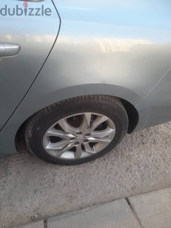 Peugeot 508 2013 in excellent condition low mileage مالك أول و وكيل 7