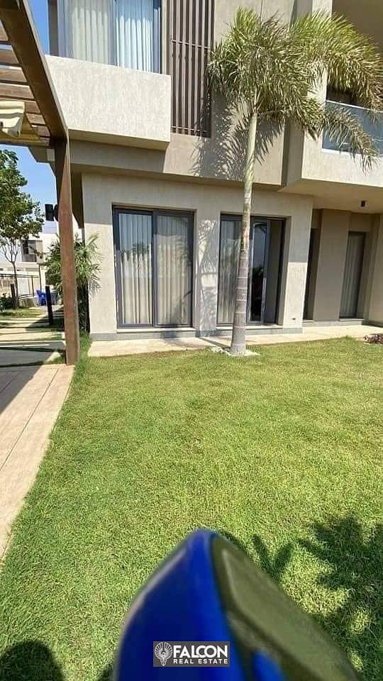 Double view villa ready to move with installments over 5 years for sale in La Vista Patio Prime Compound Shorouk City New Cairo next to Madenty 1