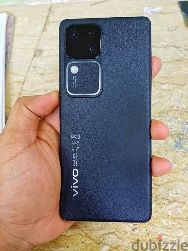 Vivo V30 5g 1