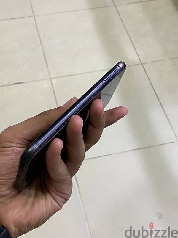 iPhone XR 64g 5