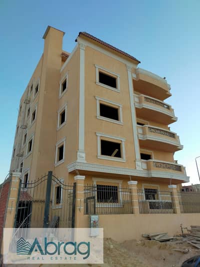 For sale, a complete building of 1280 meters, 6 apartments, immediate receipt, in Tiamo City Compound, Sheikh Zayed