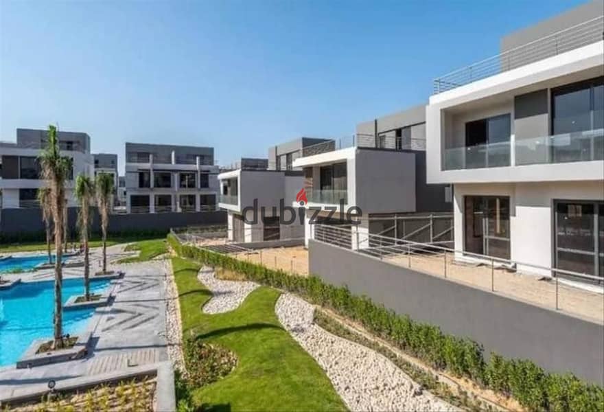 twinhouse جاهزللاستلام بجاردن\روف خاص للبيع في لوكيشن مميز لافيستا الباتيو كازا الشروق Lavista Elpatio Casa Elshorouk 5