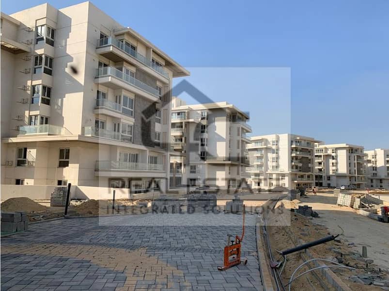 Apartment for sale, semi-finished, with the lowest down payment and tota in Market, View on the largest landscape 15