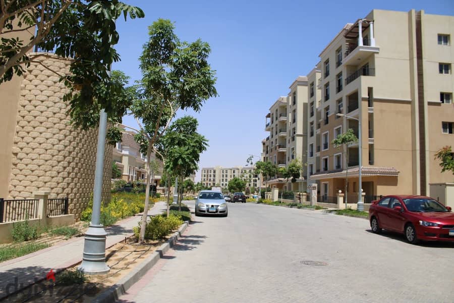 شقة للبيع 113م بمقدم 670الف على طريق السويس القاهرة الجديدة بكمبوند سراي Sarai new cairo 8